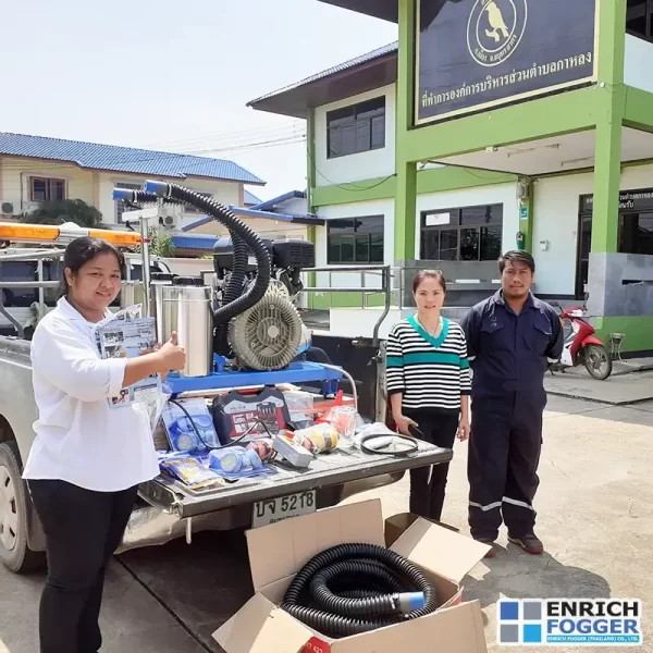 เครื่องพ่นละอองฝอยติดหลังรถยนต์ AIROFOG UM2 หน้างาน